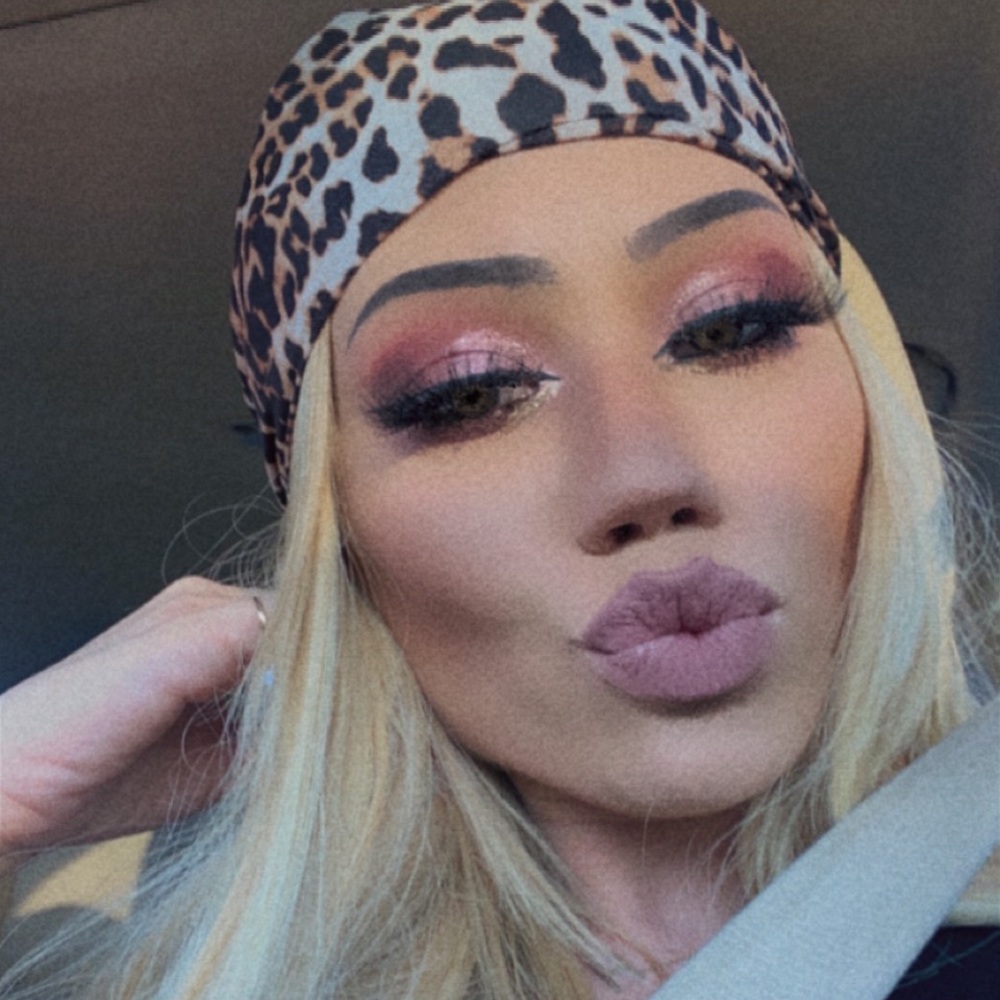 Meet your Posher, Heather